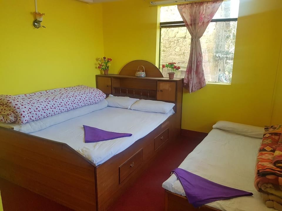 Traditional Double or Twin Room | Individually decorated, individually furnished, laptop workspace