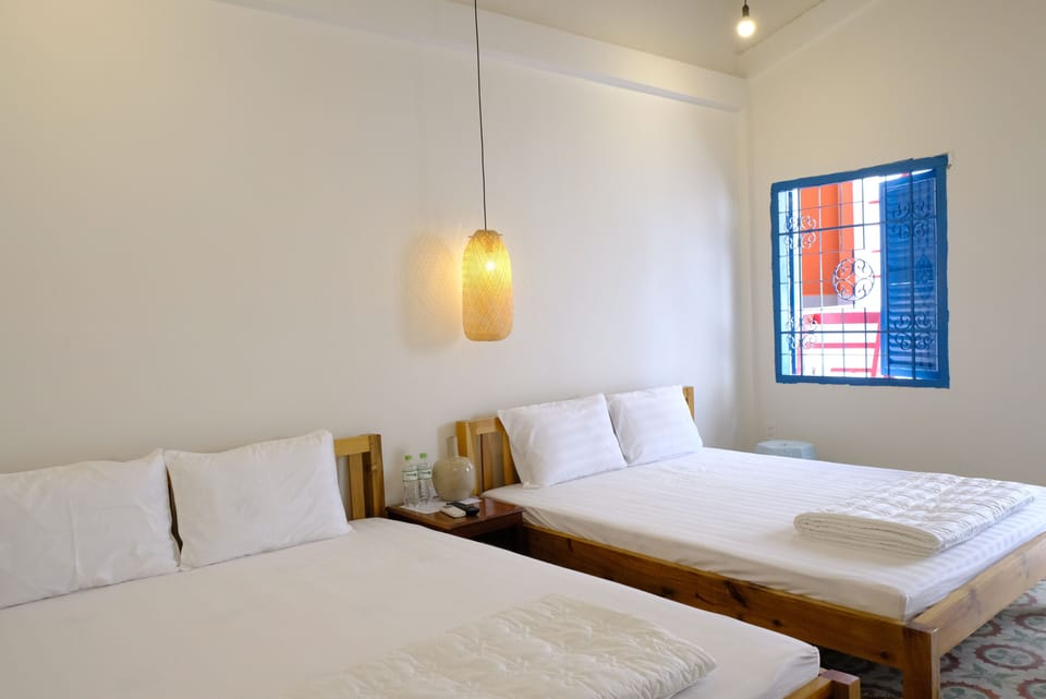 Family Room | Free WiFi, bed sheets