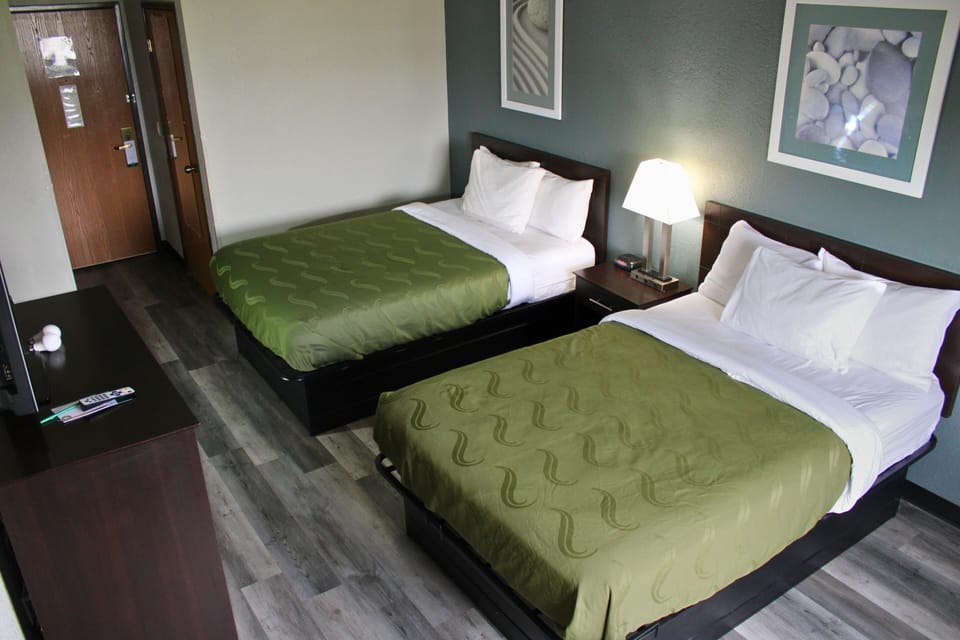 Premium Double Room | Premium bedding, down comforters, desk, blackout drapes