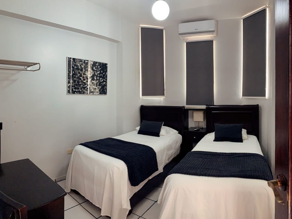 Basic Twin Room | WiFi (free), bed sheets