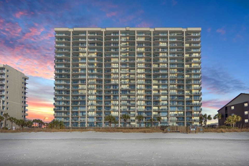 Condo, 4 Bedrooms | Exterior
