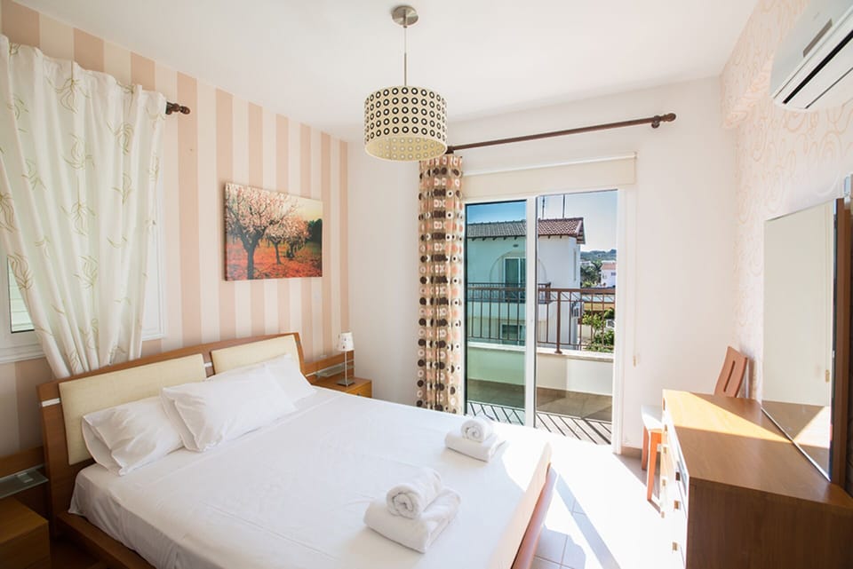 Luxury 2 Bedroom Villa With Private Pool, Paralimni Villa 1240 Villa in Paralimni