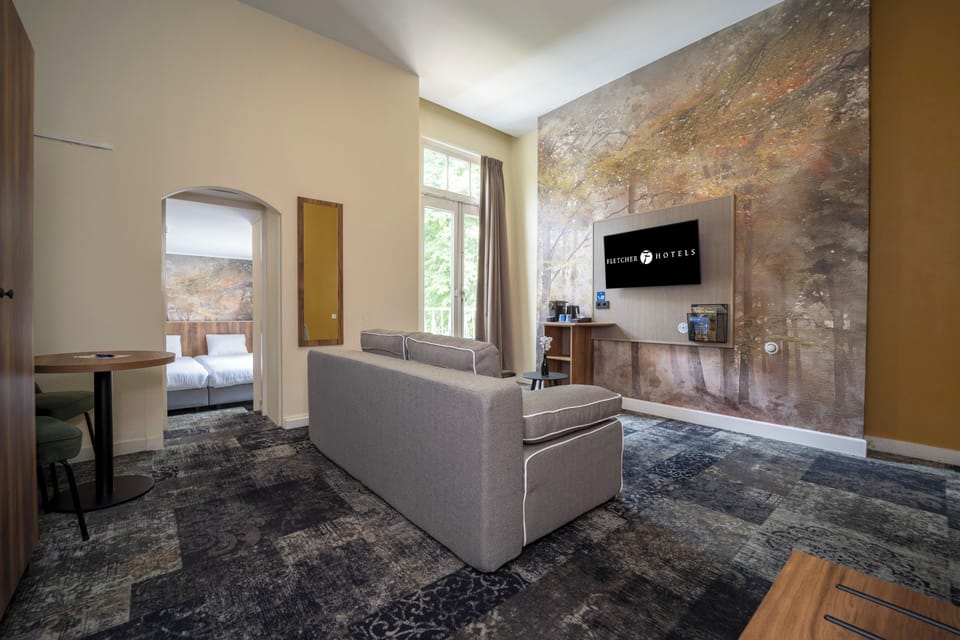 Family Suite | Living area | LCD TV