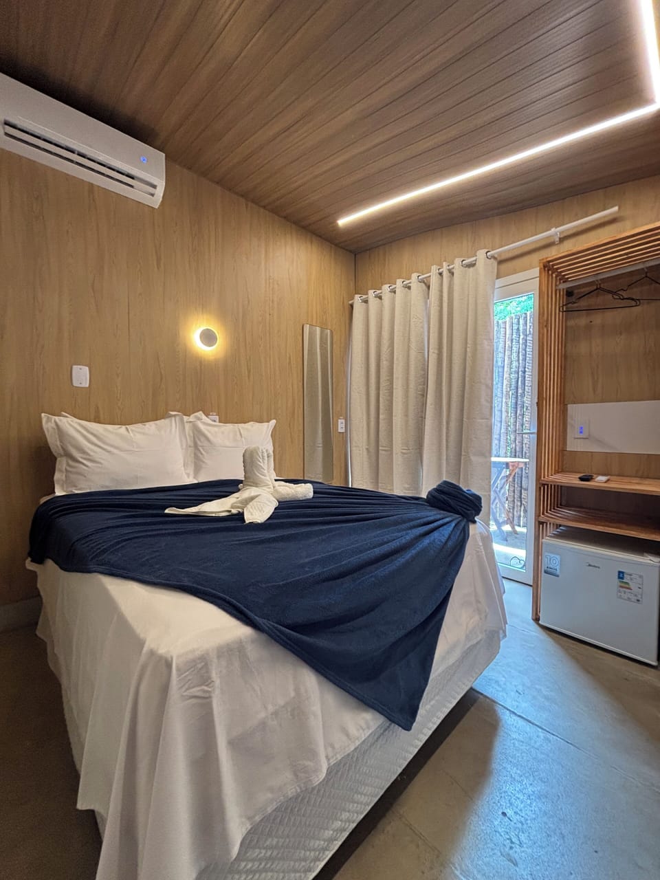 Studio, Patio | Minibar, free WiFi, bed sheets