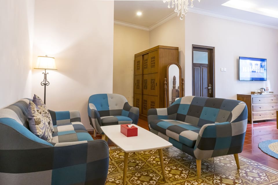 Superior Room, 1 Queen Bed | Room amenity