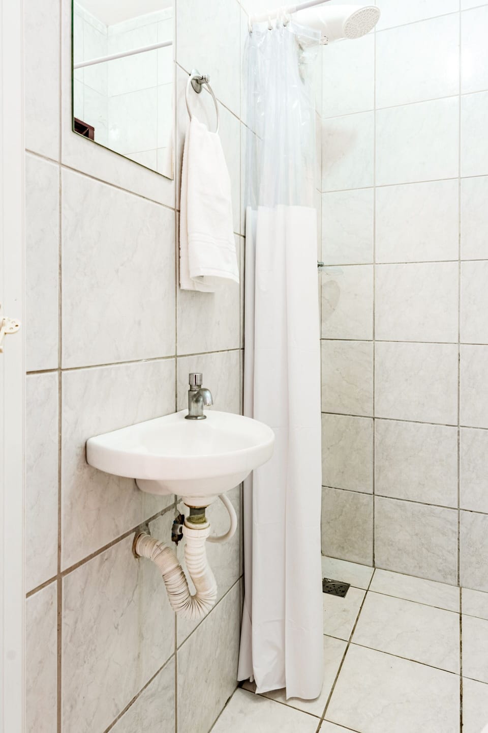 Twin Room (without AC) | Bathroom | Shower, towels