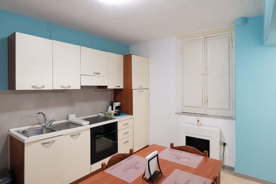 Family Suite | Private kitchen | Espresso maker, coffee/tea maker, electric kettle