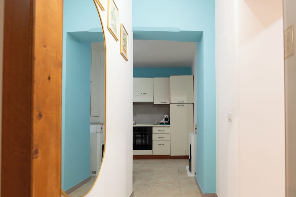 Family Suite | Private kitchen | Espresso maker, coffee/tea maker, electric kettle