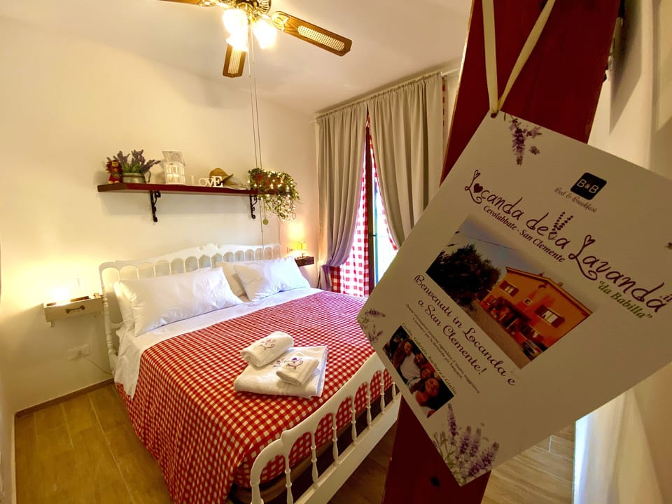 Romantic Double Room | Down comforters, blackout drapes, WiFi (free), individually decorated