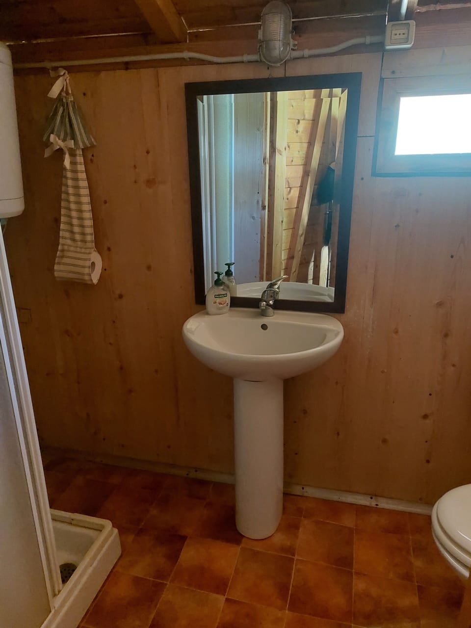 Triple Room, Garden View | Bathroom | Shower, hair dryer, towels