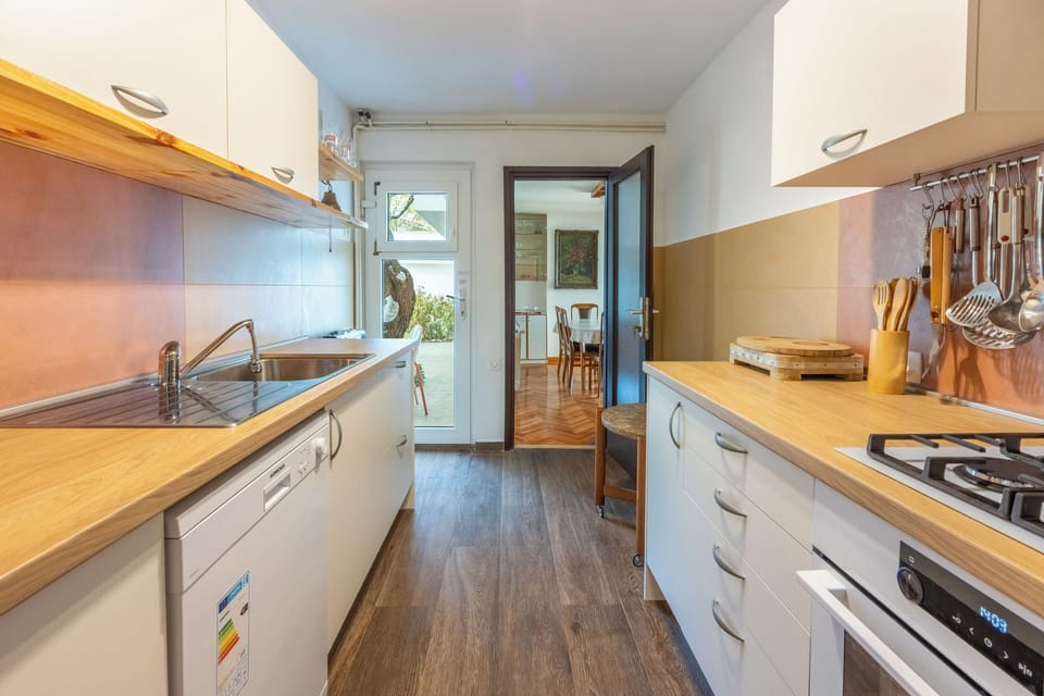 House | Private kitchen