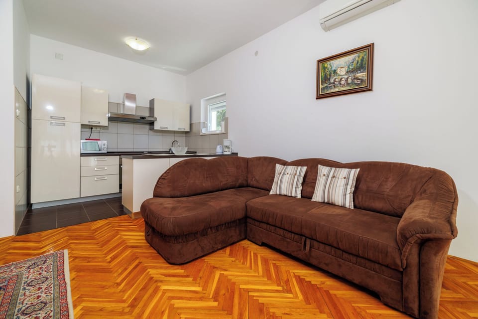 Apartment (A1) | Living room