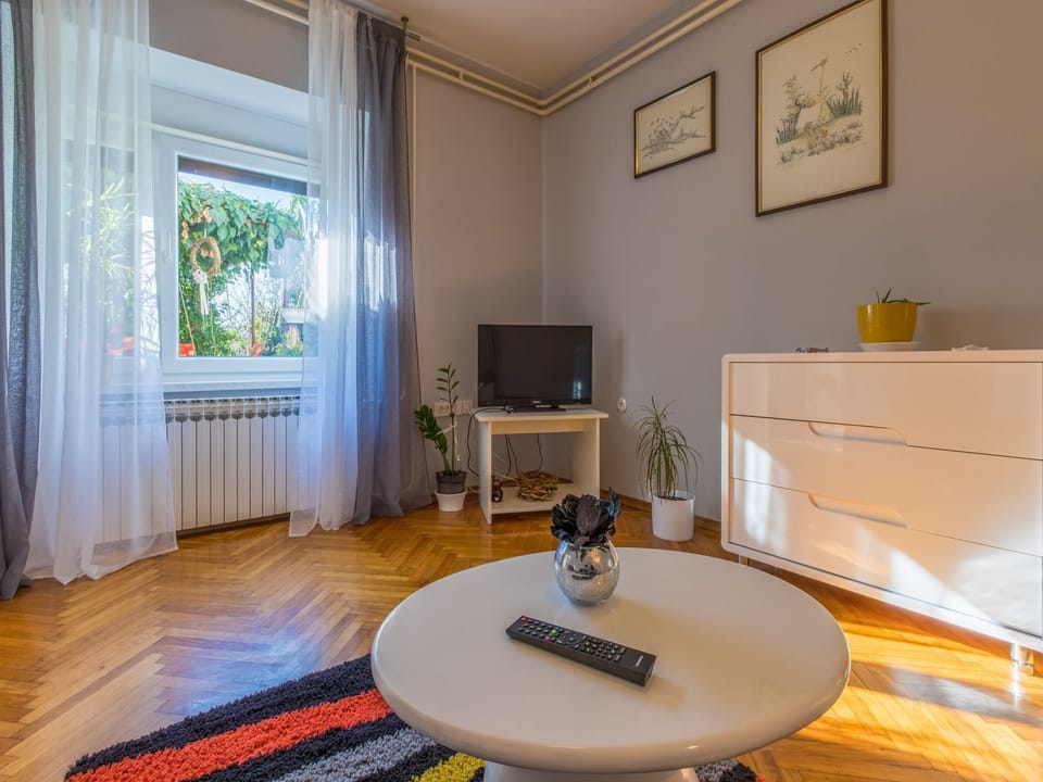 Living room | TV