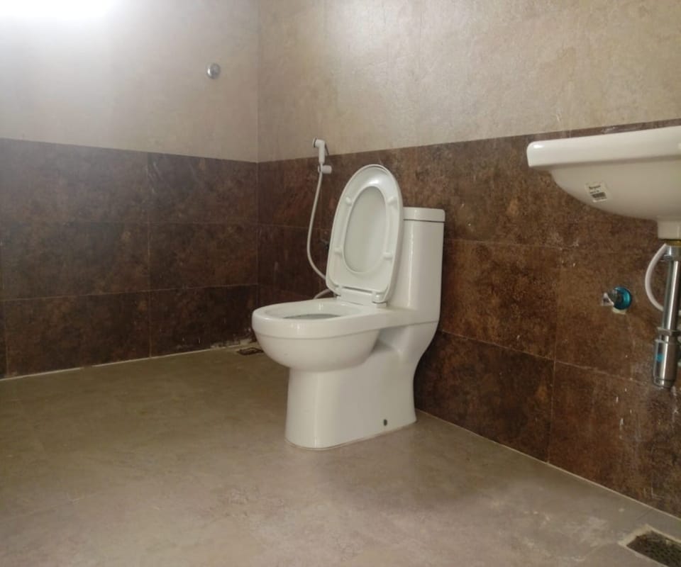 Maxiprime otels Uthandi Hotel in Chennai