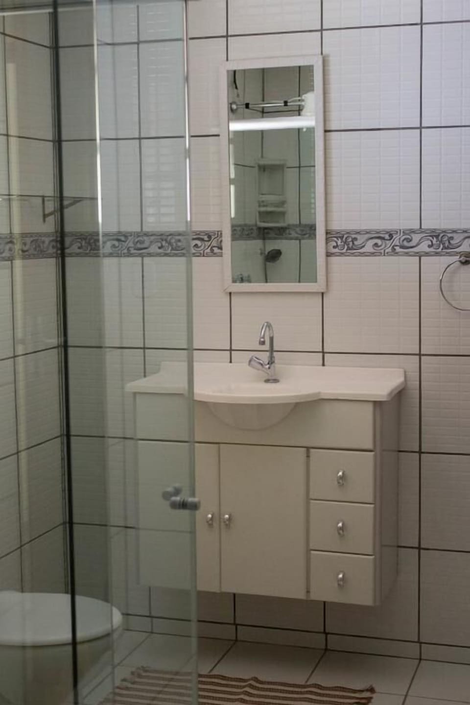 Chalet, Jetted Tub (Bem-Te-Vi) | Bathroom | Towels, soap