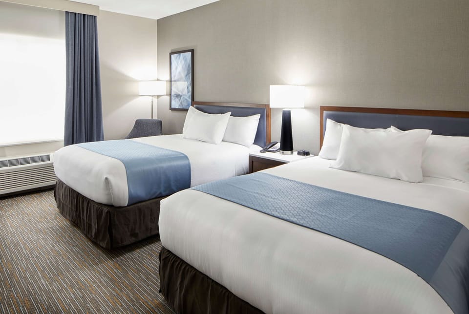 Desk, blackout drapes, iron/ironing board, free WiFi