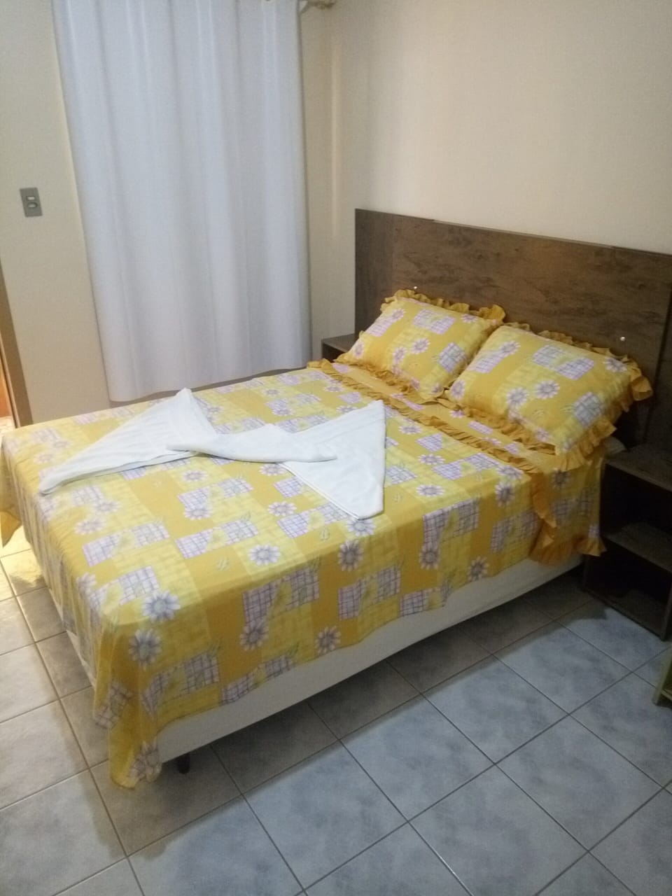 Comfort Double Room | Free WiFi, bed sheets