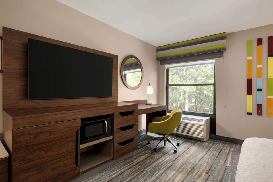 In-room safe, desk, iron/ironing board, free rollaway beds