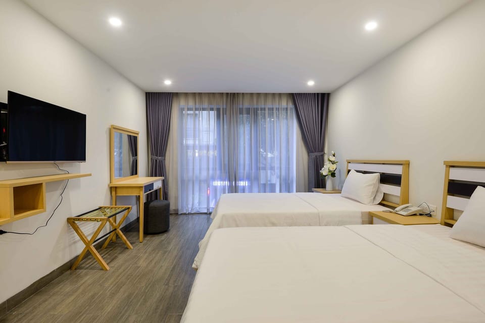 Superior Studio Suite, Multiple Beds, Refrigerator, City View | Premium bedding, memory foam beds, minibar, in-room safe
