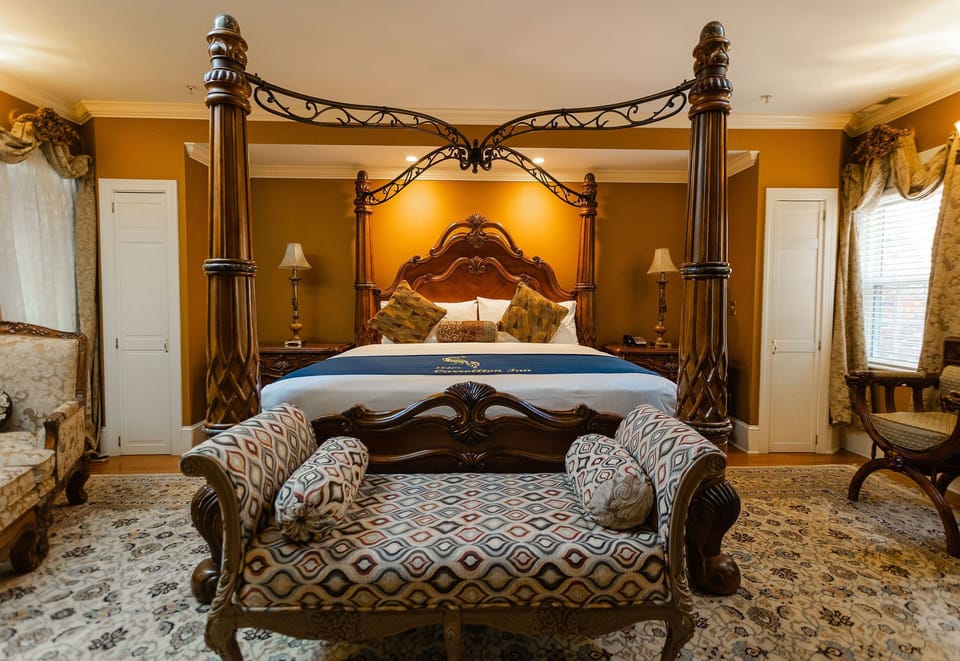 201 Carroll Suite | Individually decorated, individually furnished, desk, laptop workspace