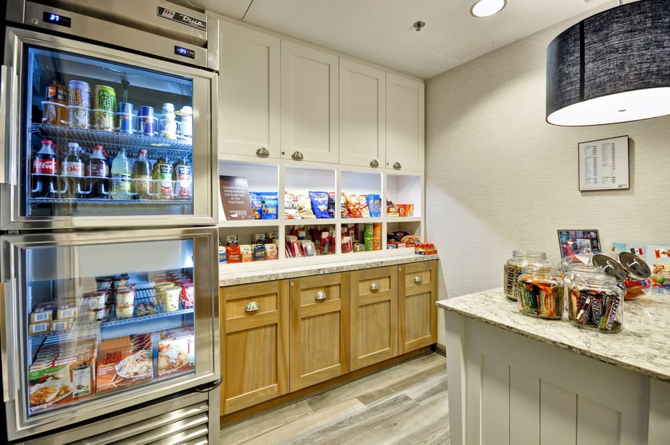 Snack bar
