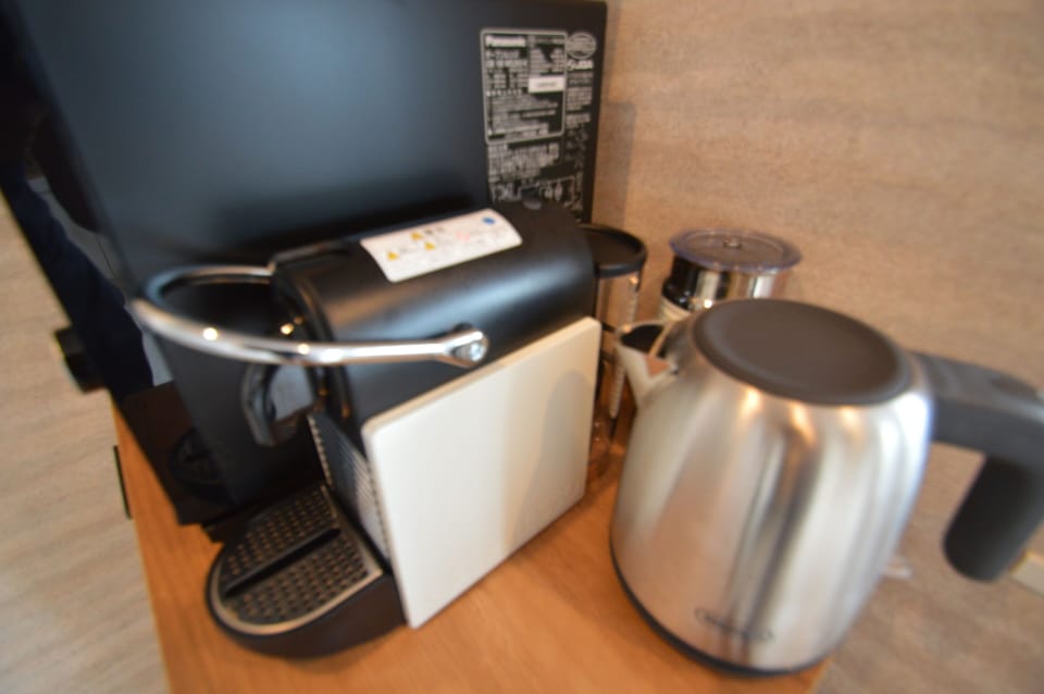 Apartment, 3 Bedrooms | Coffee and/or coffee maker
