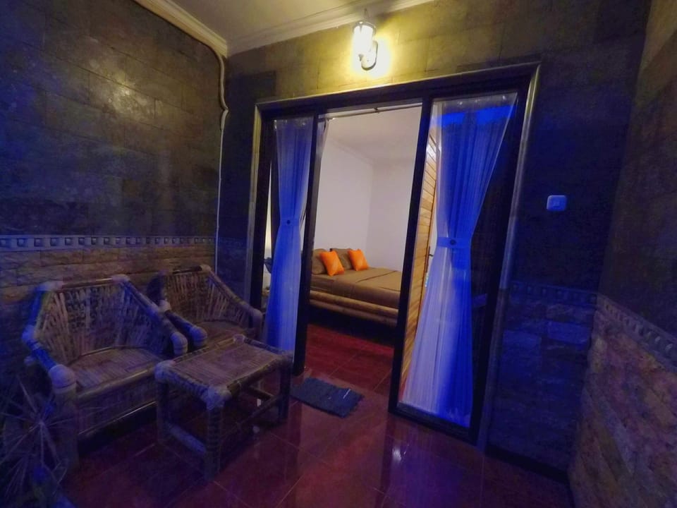 Standard Double Room, 1 Queen Bed | Free WiFi, bed sheets