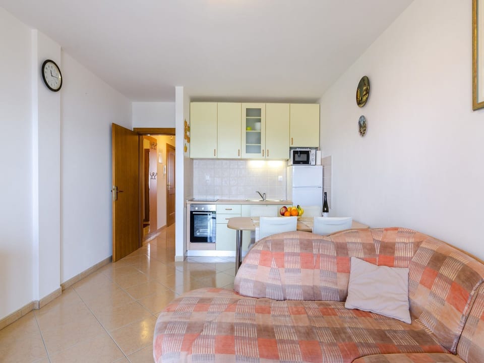 1 bedroom, iron/ironing board, free WiFi