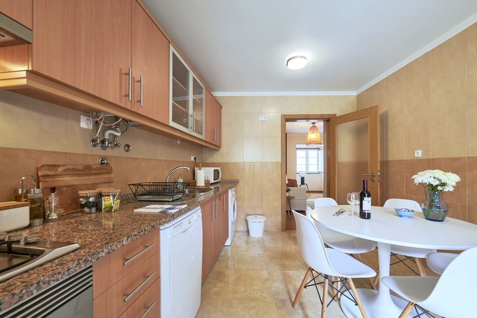 Apartment, 2 Bedrooms | Private kitchen | Full-size fridge, microwave, oven, stovetop