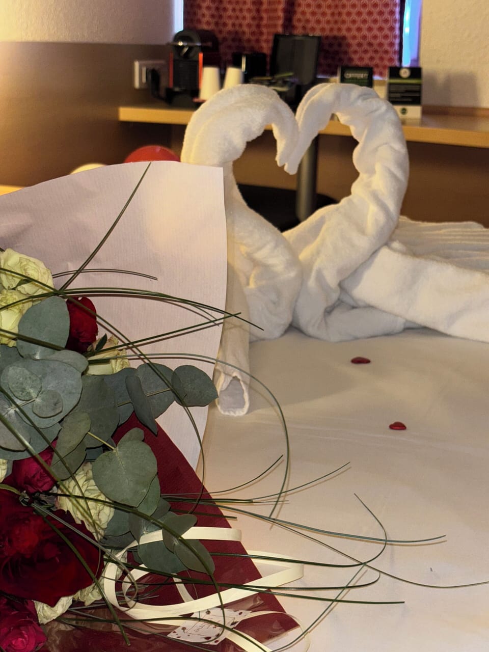 Comfort Double Room, Non Smoking | Desk, laptop workspace, blackout drapes, soundproofing