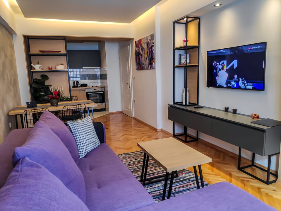 Superior Apartment | Living room | 32-inch Smart TV with digital channels, TV