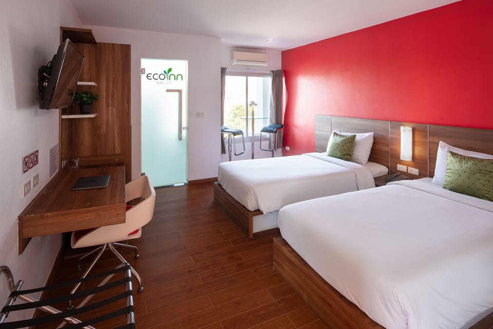 Deluxe, 2 Twin Beds, Non Smoking, City View | In-room safe, desk, laptop workspace, free WiFi