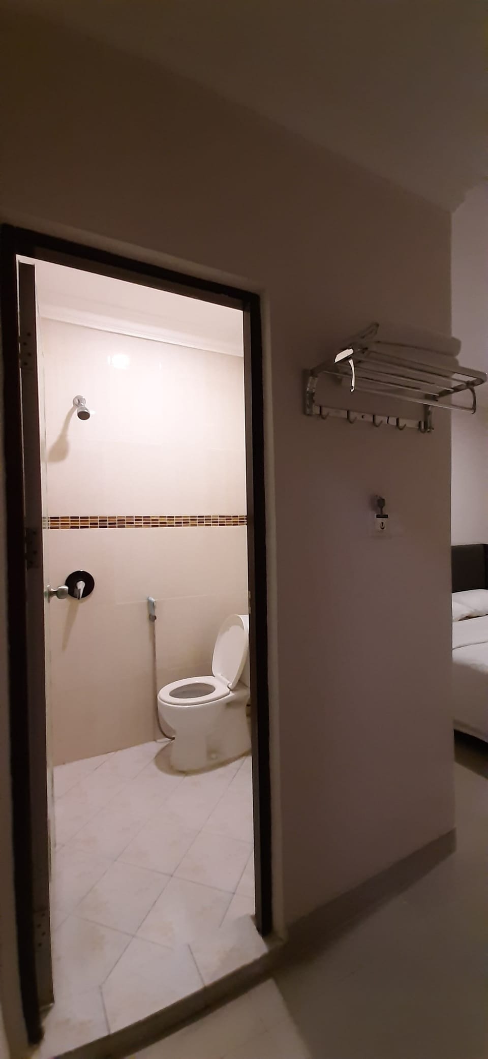 Shower, towels, soap, shampoo