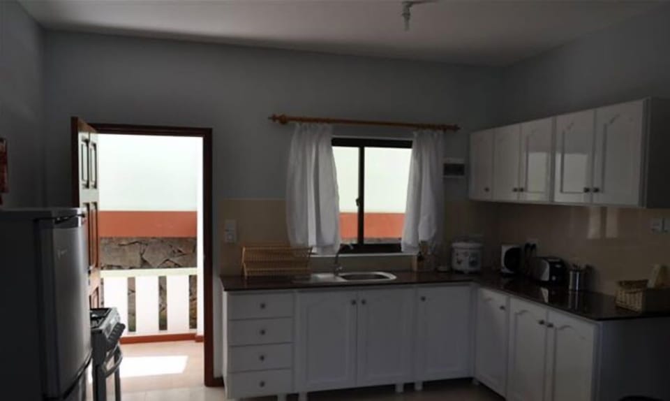 Apartment | Private kitchen | Fridge, microwave, oven, stovetop