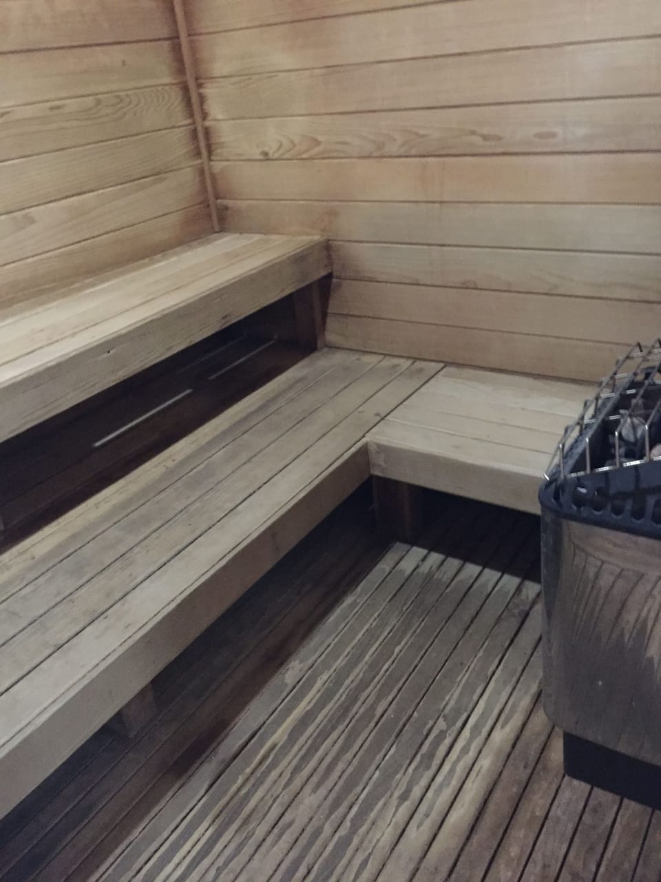 Fireside Inn & Suites - Belfast Hotel in Belfast