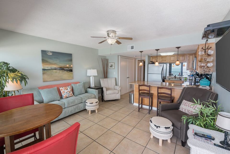 Condo, 1 Bedroom, Balcony, Beachfront (875) | Living area | Flat-screen TV, DVD player