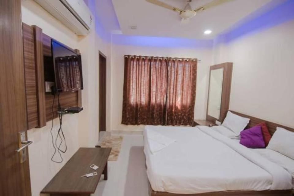 Deluxe Double Room | Desk, free WiFi
