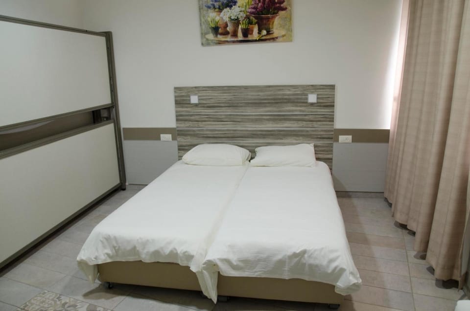 Minibar, desk, blackout drapes, soundproofing