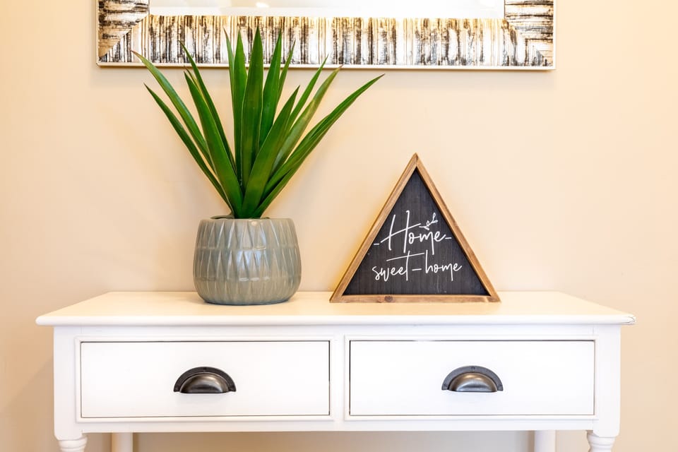 Townhome, 3 Bedrooms | Interior