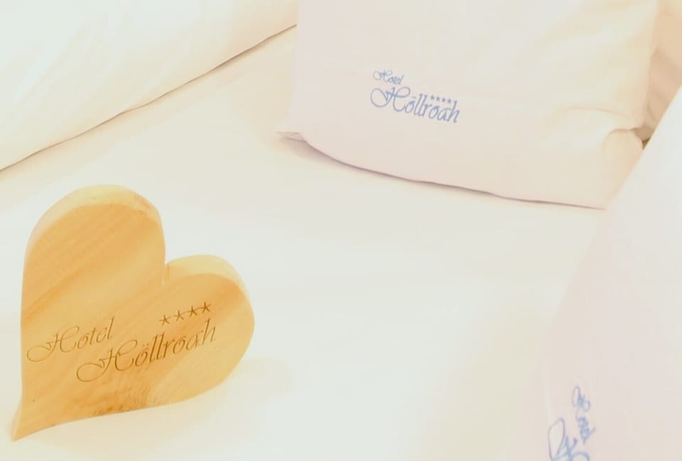 Double Room | In-room safe, desk, soundproofing, free cribs/infant beds