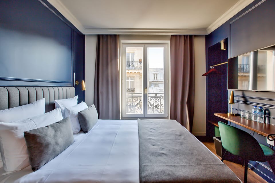 Superior Room | Memory foam beds, in-room safe, desk, soundproofing