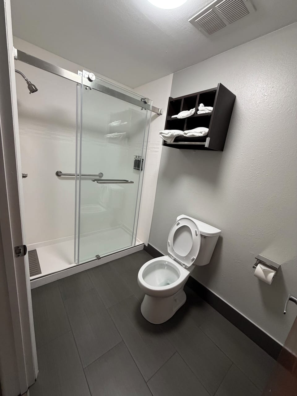 Junior Suite, 1 King Bed | Bathroom | Bathtub, free toiletries, hair dryer, towels