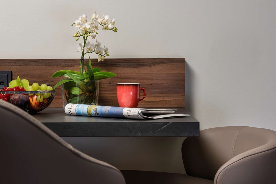 In-room safe, desk, laptop workspace, soundproofing