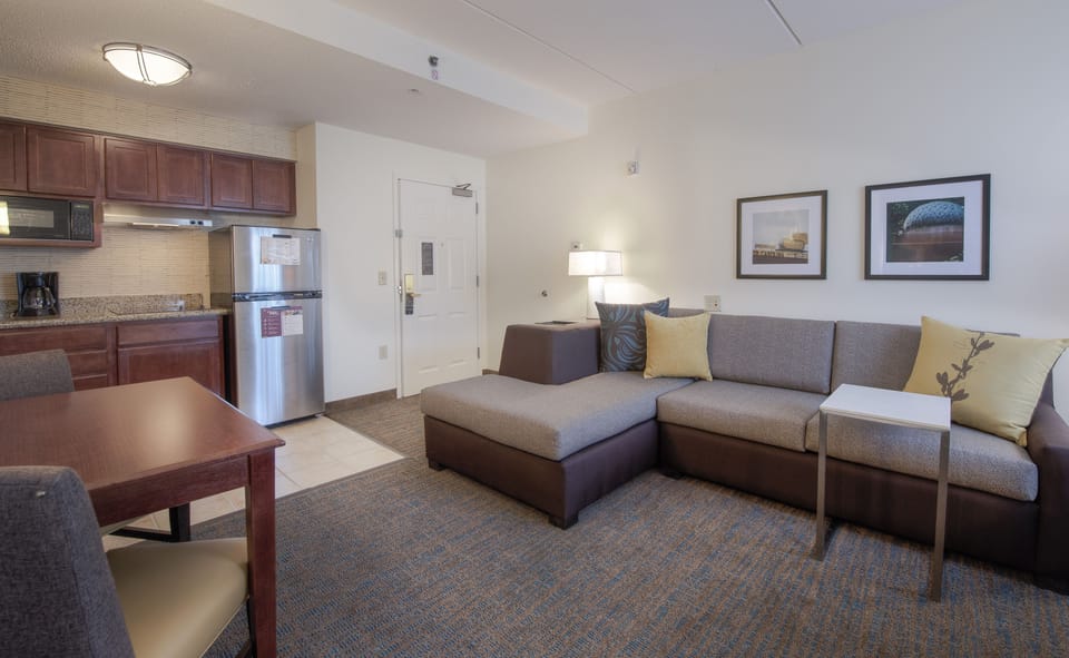 Studio, 1 King Bed | Living area | LCD TV