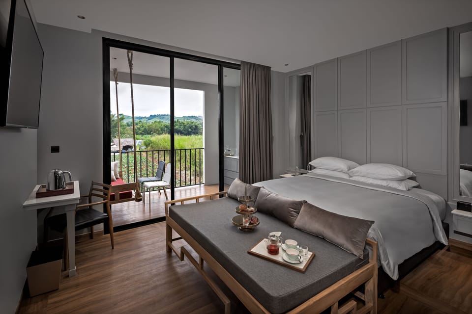 Superior Room | Desk, blackout drapes, soundproofing, free WiFi