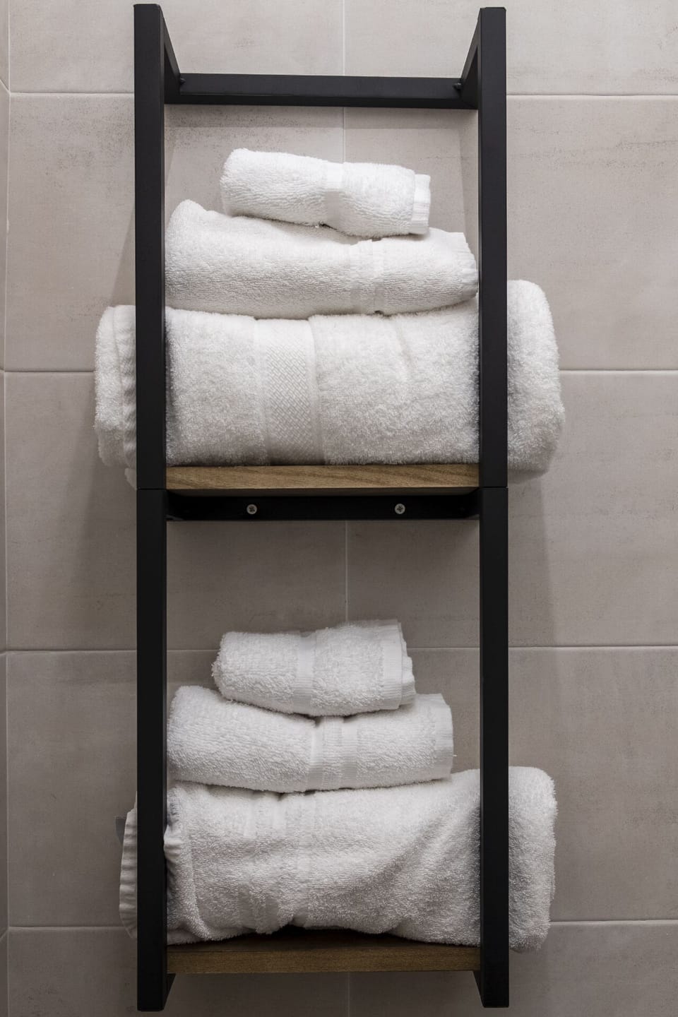 Doppia Superior, 1 letto queen, bagno privato, vista città (104) | Bathroom | Shower, hair dryer, bidet, towels