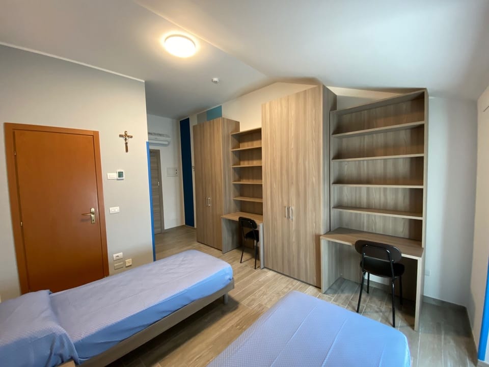 Desk, laptop workspace, blackout drapes, free WiFi