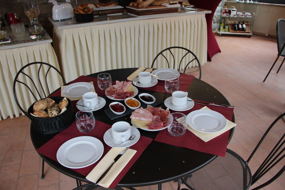 Daily buffet breakfast for a fee