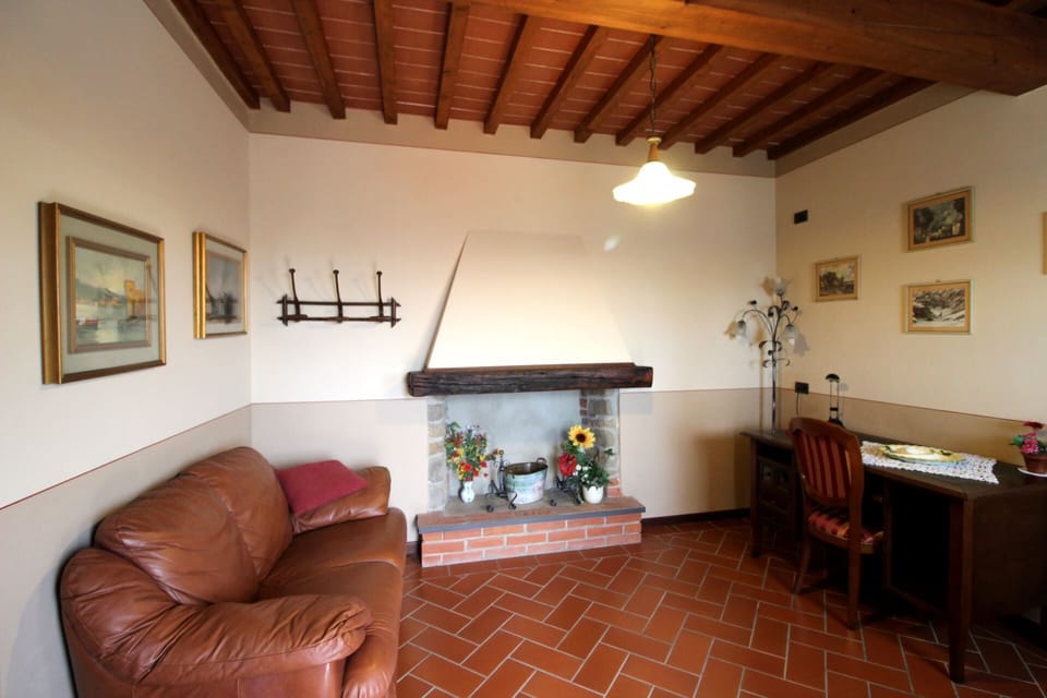 Villa, 5 Bedrooms, Non Smoking | Living area | Flat-screen TV