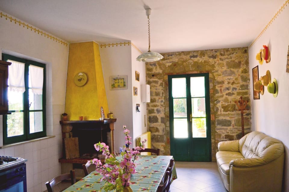 Villa, 5 Bedrooms | Living area | Flat-screen TV